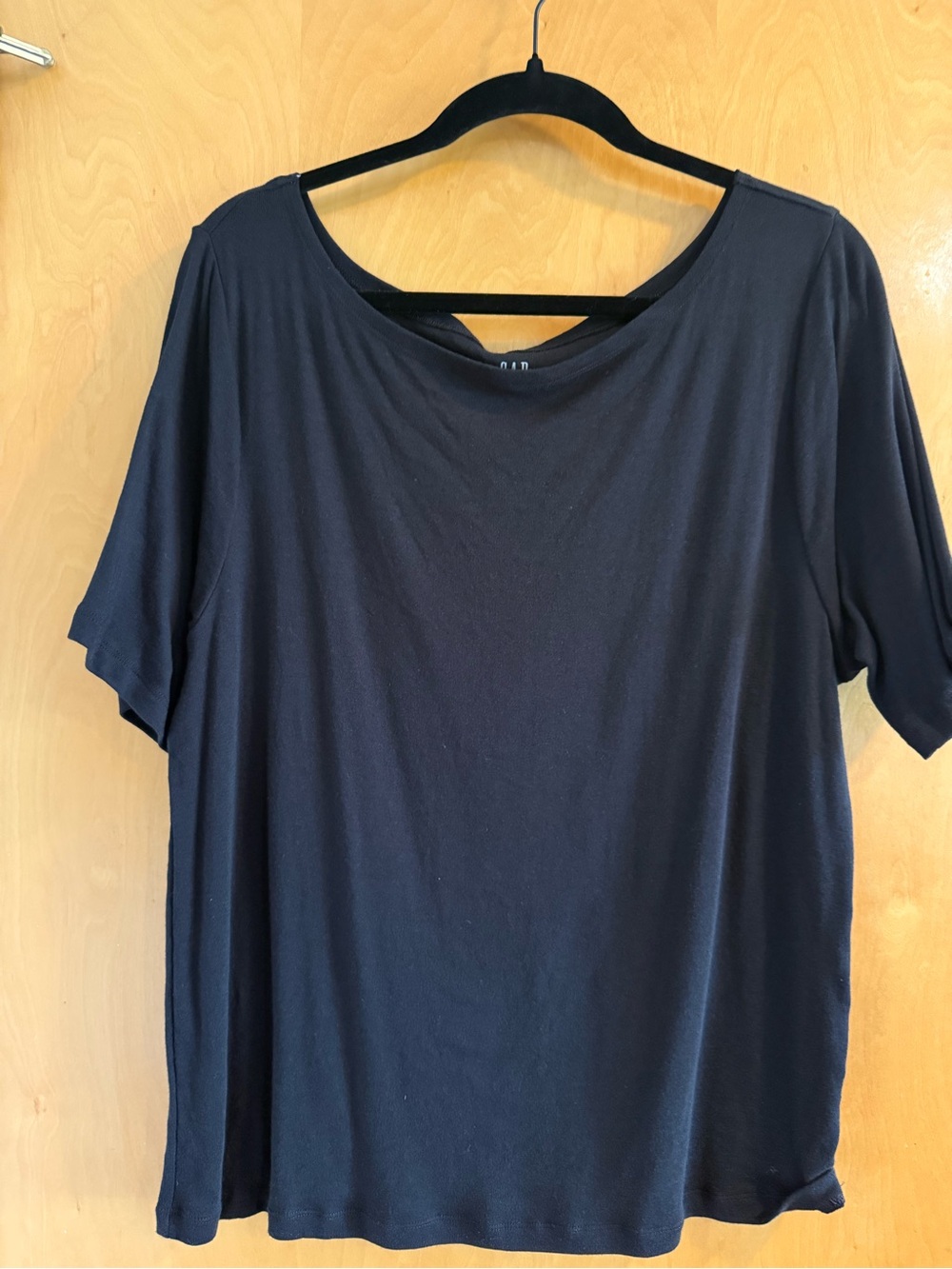 GAP Women's Black Short-Sleeve Boatneck Tee